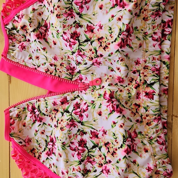 TINIBIKINI Swimwear 2 Pc Swimsuit Crop Top And Bottom Neon Floral M - Picture 6 of 12